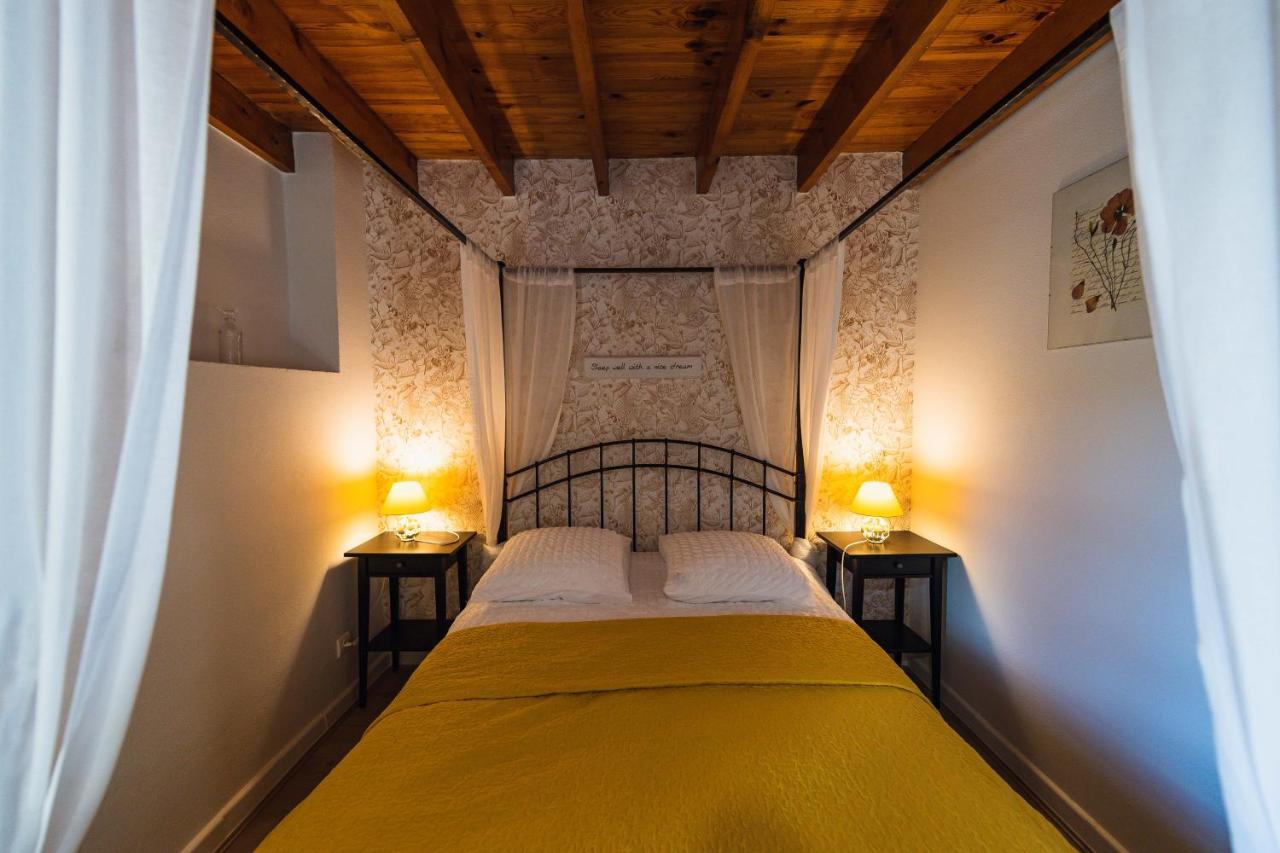 Maison D'Hote La Grange Aux Ayres Olloix Экстерьер фото