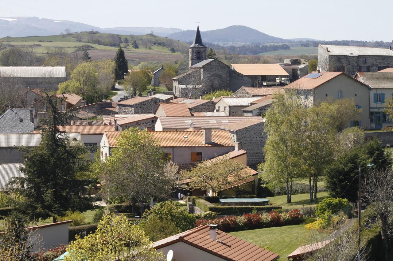 Maison D'Hote La Grange Aux Ayres Olloix Экстерьер фото